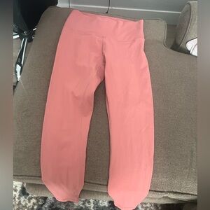 Lululemon wunder under